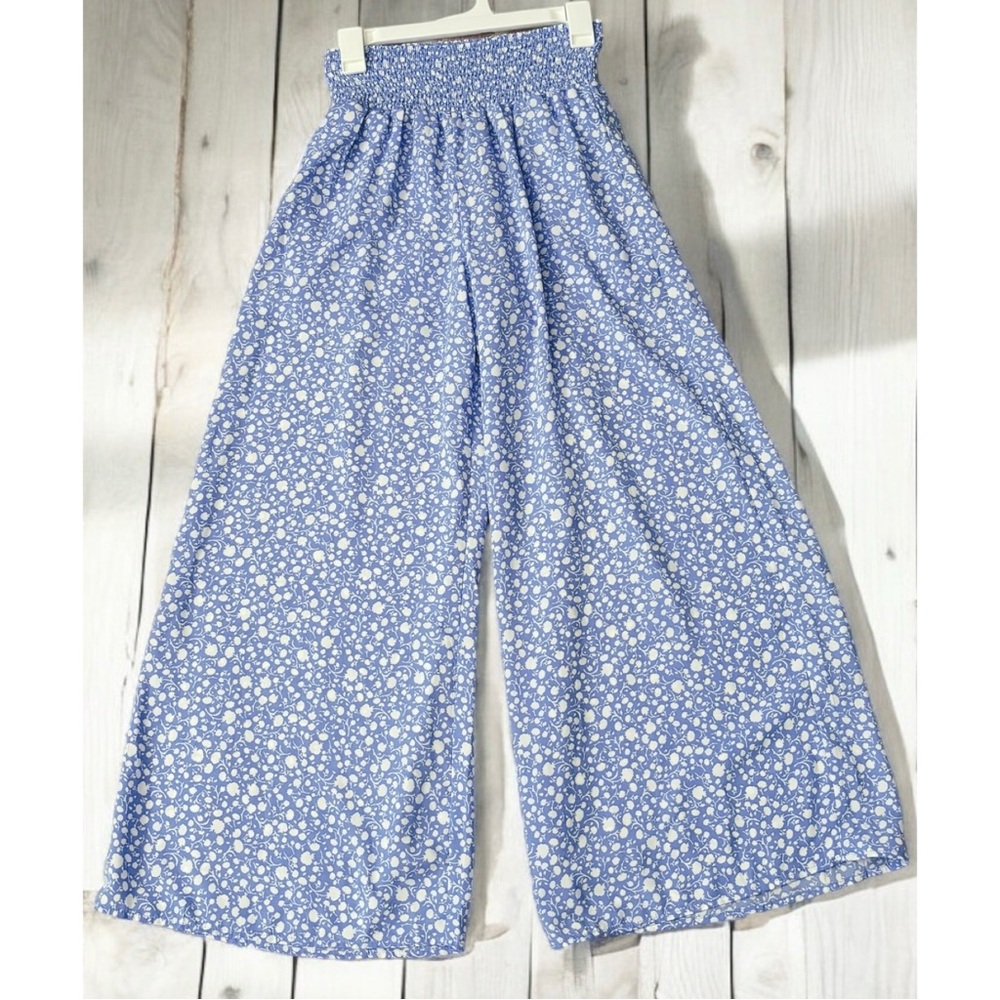 NWOT Sienna Sky Flowy Wide Leg, High Waisted Pants